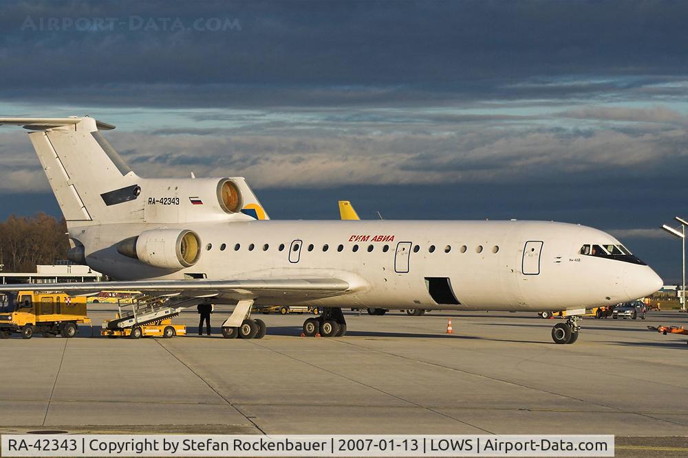 RA-42343, 1987 Yakovlev Yak-42 C/N 4520421708285, Yak-42 during sunrise.