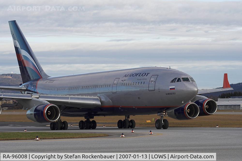 RA-96008, 1992 Ilyushin Il-96-300 C/N 74393201005, Il-96 of Aeroflot.