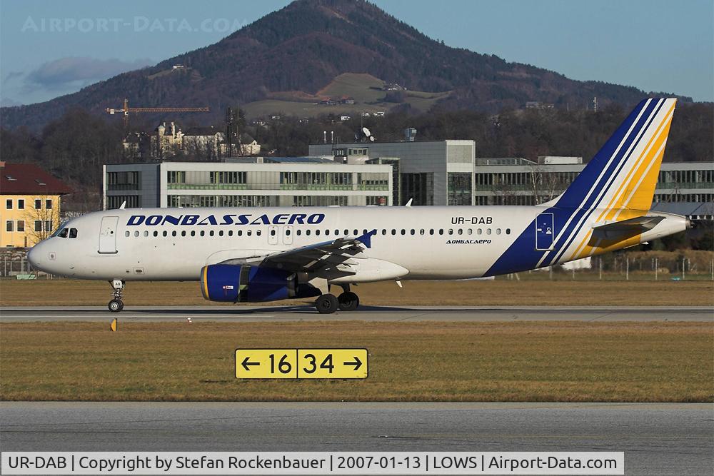 UR-DAB, 1991 Airbus A320-231 C/N 230, Second visit at this day.