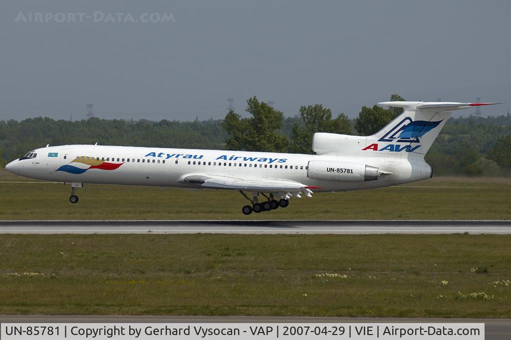 UN-85781, 1993 Tupolev Tu-154M C/N 93A965, rare visitor