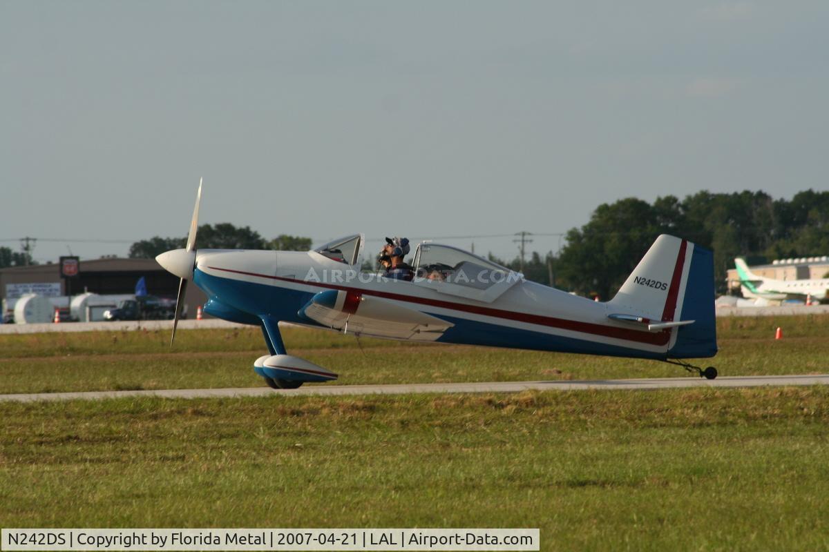 N242DS, 1997 Vans RV-6 C/N 001 (N242DS), RV-6