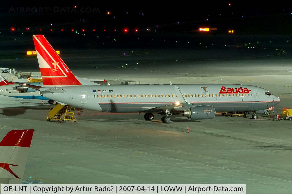 OE-LNT, 2006 Boeing 737-8Z9 C/N 33834, Lauda