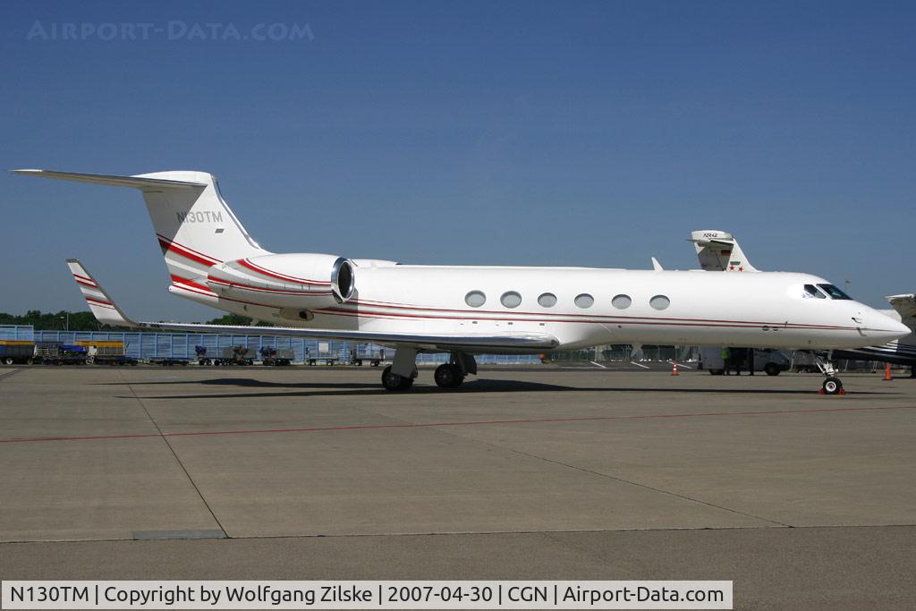 N130TM, 2001 Gulfstream Aerospace G-V C/N 660, visitor