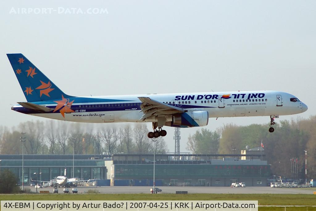 4X-EBM, 1987 Boeing 757-258 C/N 23918, SUN D'OR