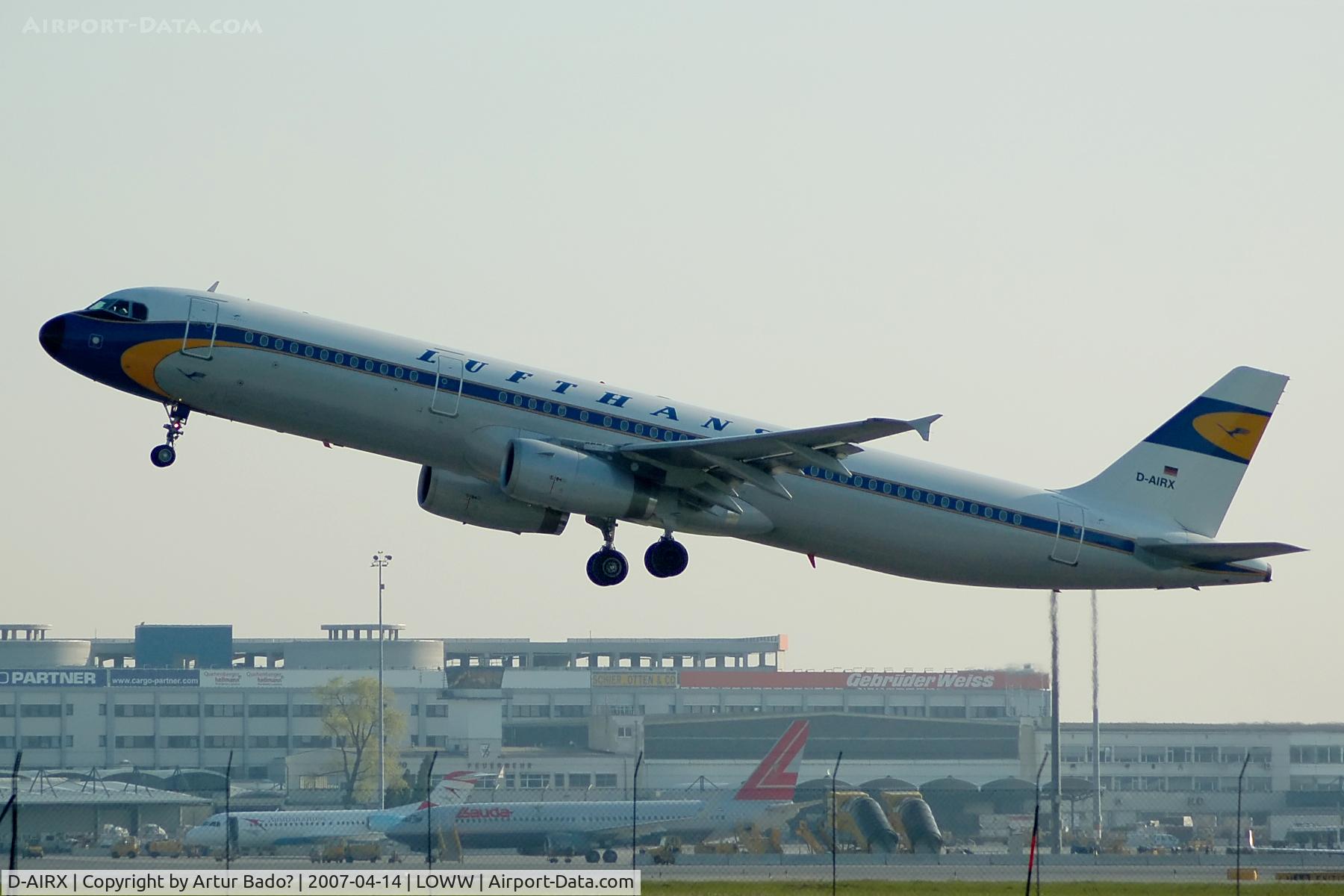 D-AIRX, 1998 Airbus A321-131 C/N 0887, Lufthansa - retro painting