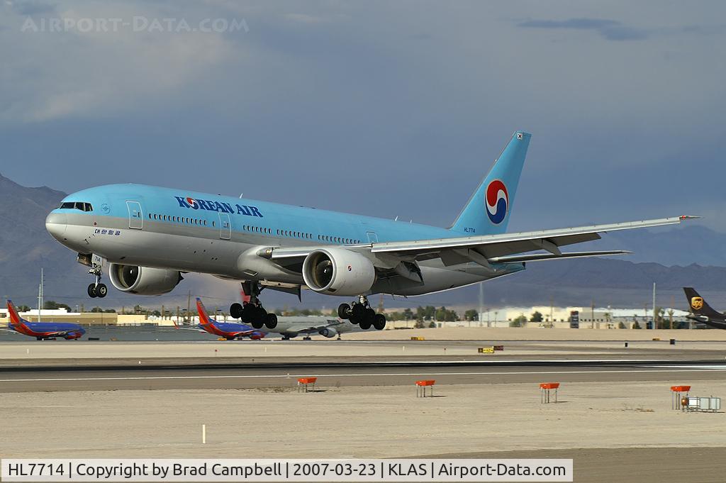 HL7714, 2002 Boeing 777-2B5/ER C/N 27951, Korean Air / Boeing 777-2B5 (ER)