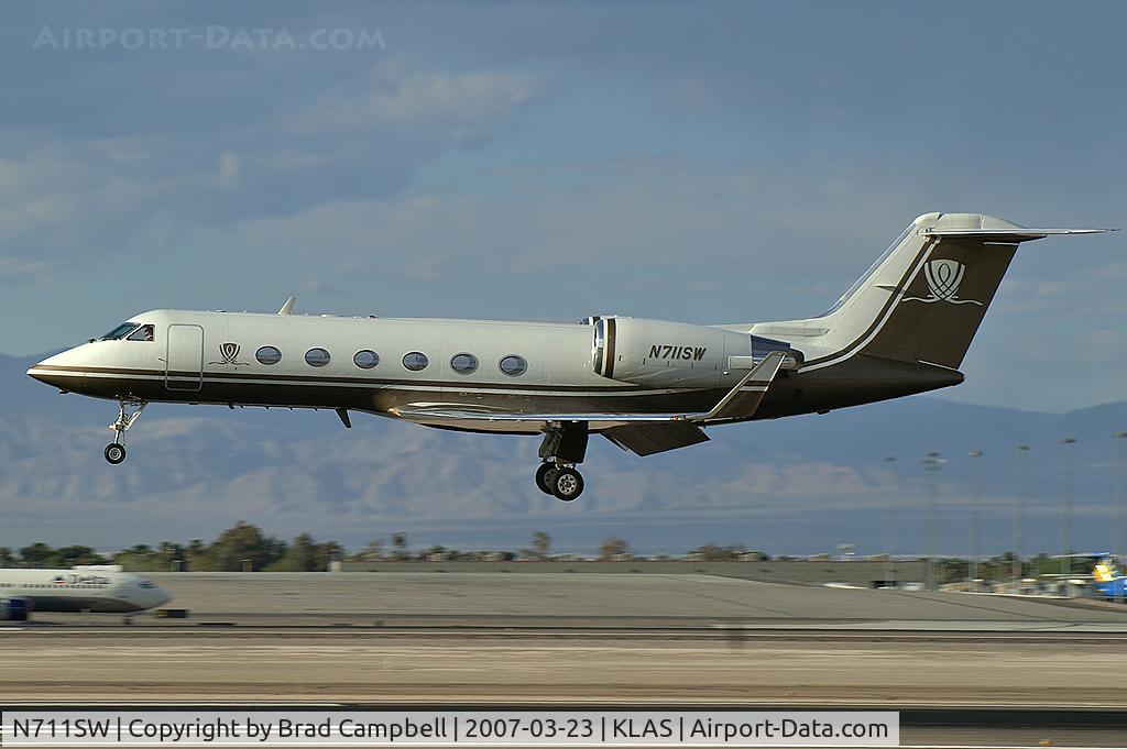 N711SW, 2007 Gulfstream Aerospace GIV-X (G450) C/N 4085, Wells Fargo Bank - Salt Lake City, Utah / Gulfstream Aerospace G-IV