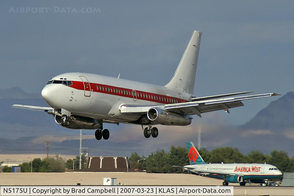 N5175U, 1974 Boeing 737-200 C/N 20689, J.A.N.E.T. Airlines EG & G - Layton, Utah / 1974 Boeing 737-200