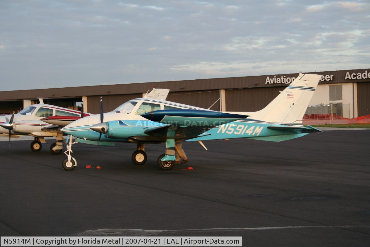 N5914M, 1969 Cessna 310P C/N 310P0214, C310