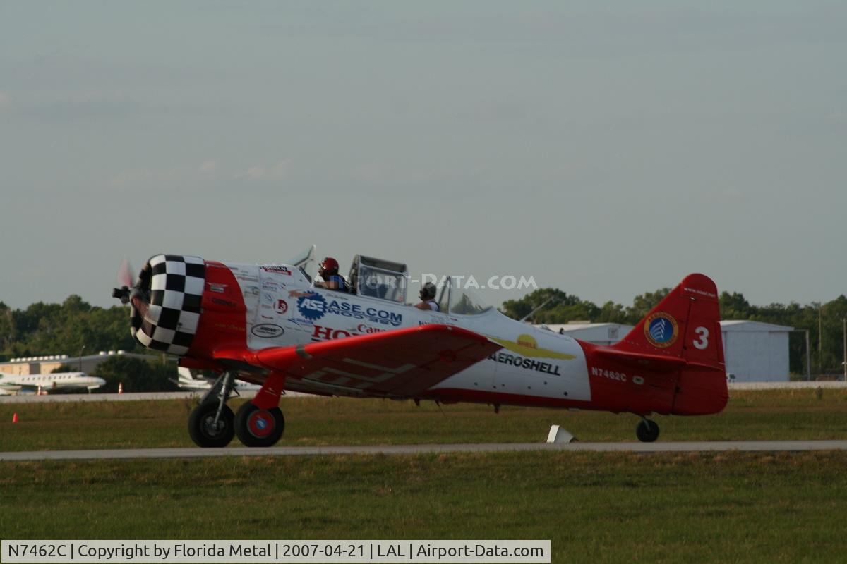 N7462C, North American AT-6B Texan C/N 121-43211, AT-6 Aeroshell