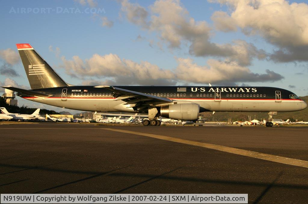 N919UW, 1982 Boeing 757-225 C/N 22198, visitor