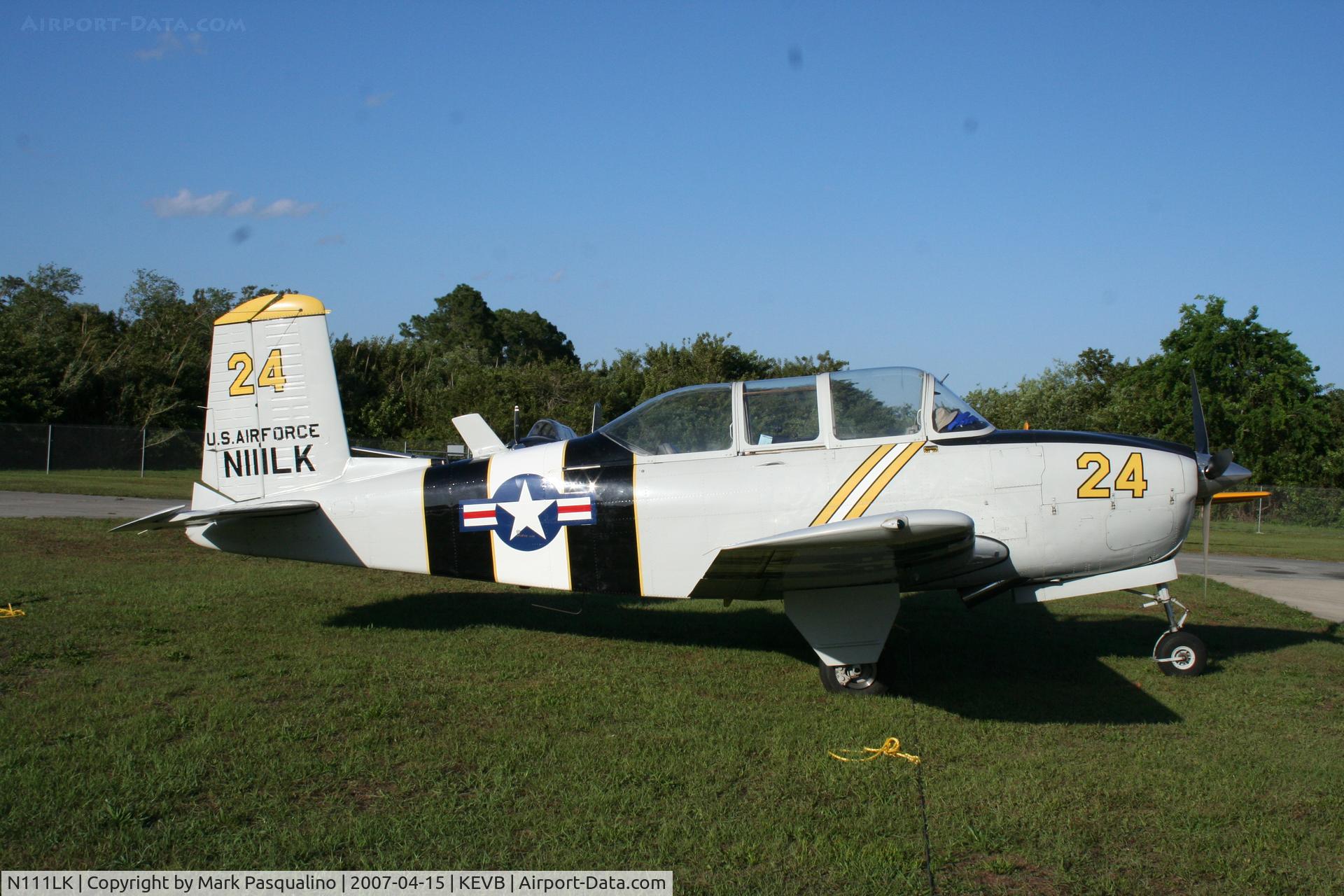 N111LK, 1955 Beech A45 C/N G-724, Beech T-34A