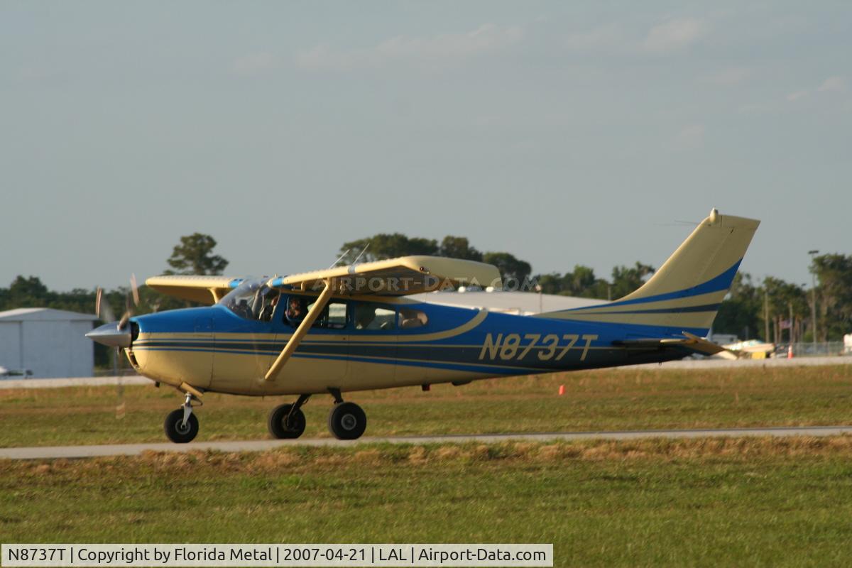 N8737T, 1960 Cessna 182C Skylane C/N 52637, C182C