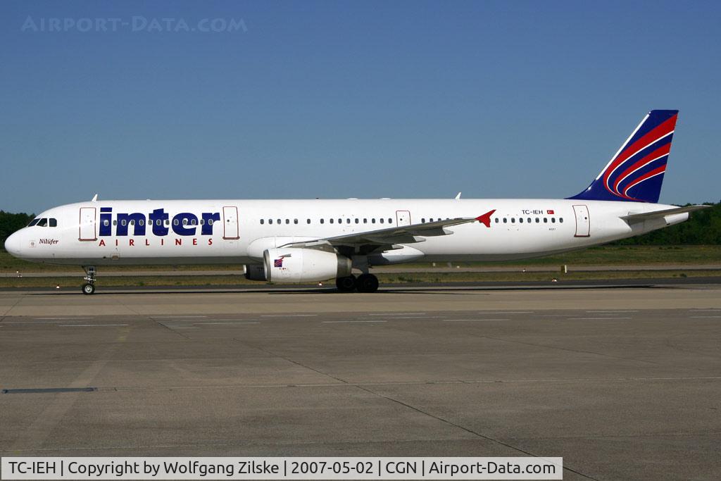 TC-IEH, 1999 Airbus A321-131 C/N 963, visitor