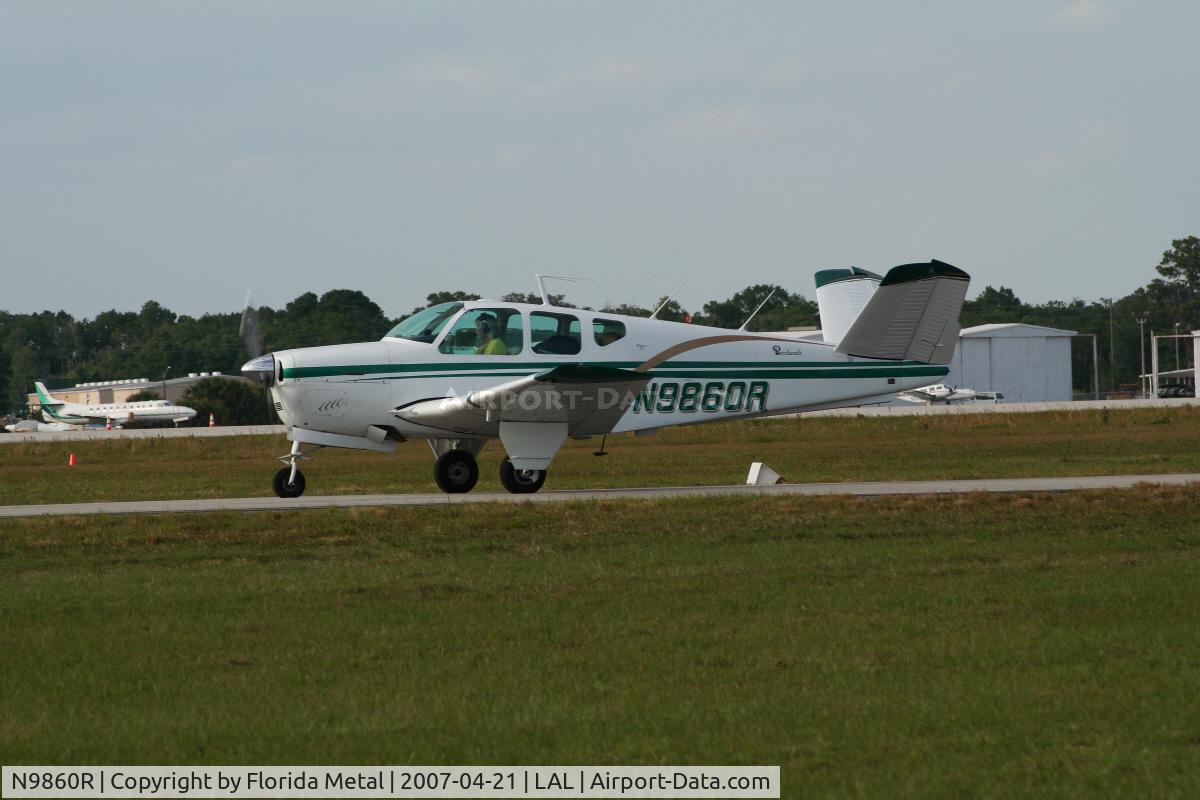 N9860R, 1960 Beech M35 Bonanza C/N D-6407, M35