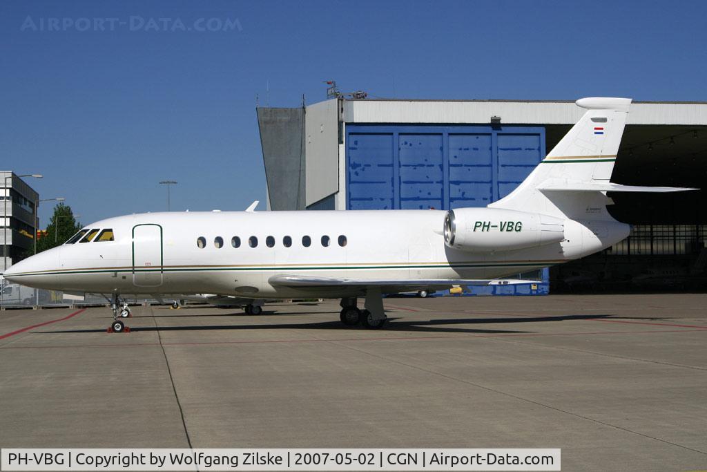 PH-VBG, 2003 Dassault Falcon 2000EX C/N 005, visitor