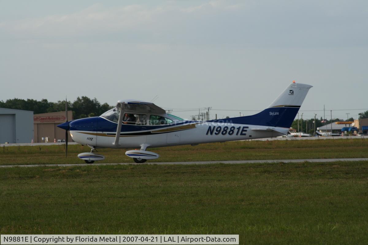 N9881E, 1975 Cessna 182P Skylane C/N 18263942, C182P