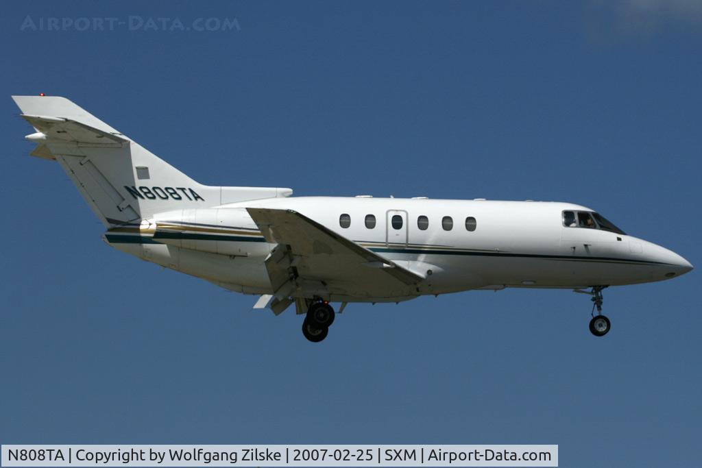 N808TA, 2000 Raytheon Hawker 800XP C/N 258494, visitor