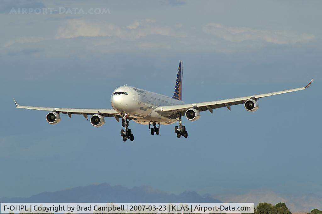 F-OHPL, Airbus A340-313 C/N 187, Philippine Airlines / Airbus Industrie A340-313
