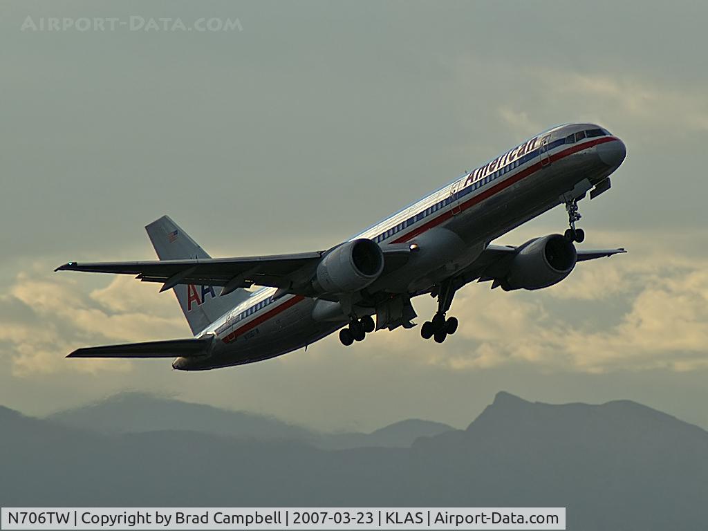 N706TW, 1997 Boeing 757-2Q8 C/N 28165, American Airlines / 1997 Boeing 757-2Q8