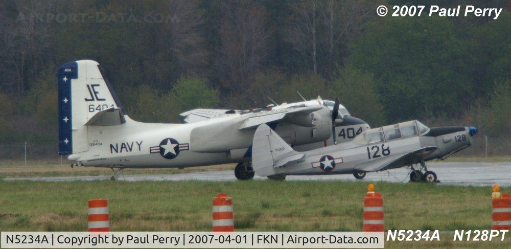 N5234A, Grumman US-2B Tracker (G89) C/N 313, The last time I saw her sharing a ramp.  She will be missed