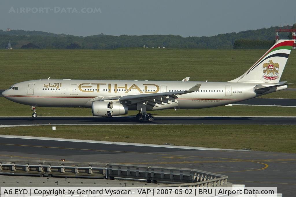 A6-EYD, 2005 Airbus A330-243 C/N 658, evening arrival