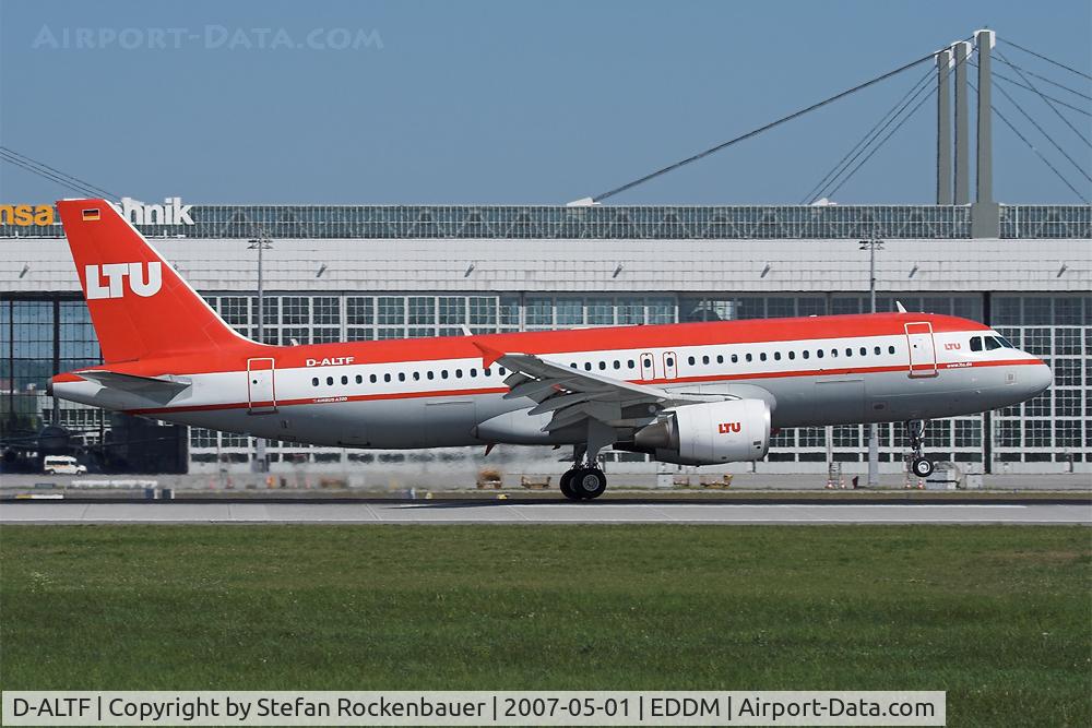 D-ALTF, 2001 Airbus A320-214 C/N 1553, LTU Airbus A320.