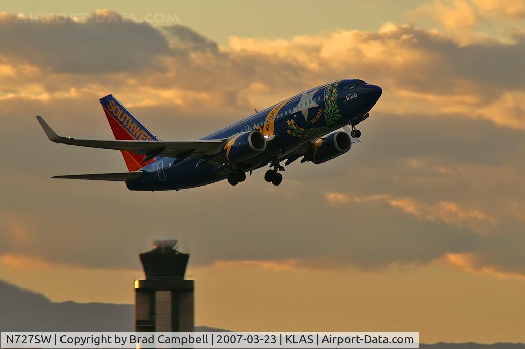 N727SW, 1999 Boeing 737-7H4 C/N 27859, Southwest Airlines - 'Nevada One' / 1999 Boeing 737-7H4