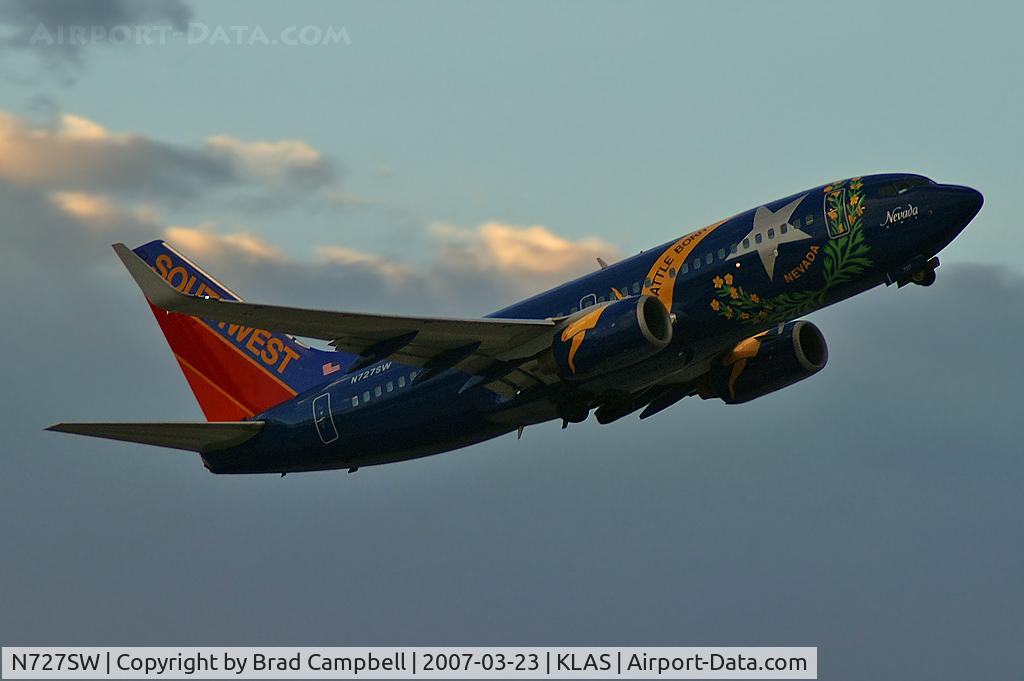 N727SW, 1999 Boeing 737-7H4 C/N 27859, Southwest Airlines - 'Nevada One' / 1999 Boeing 737-7H4