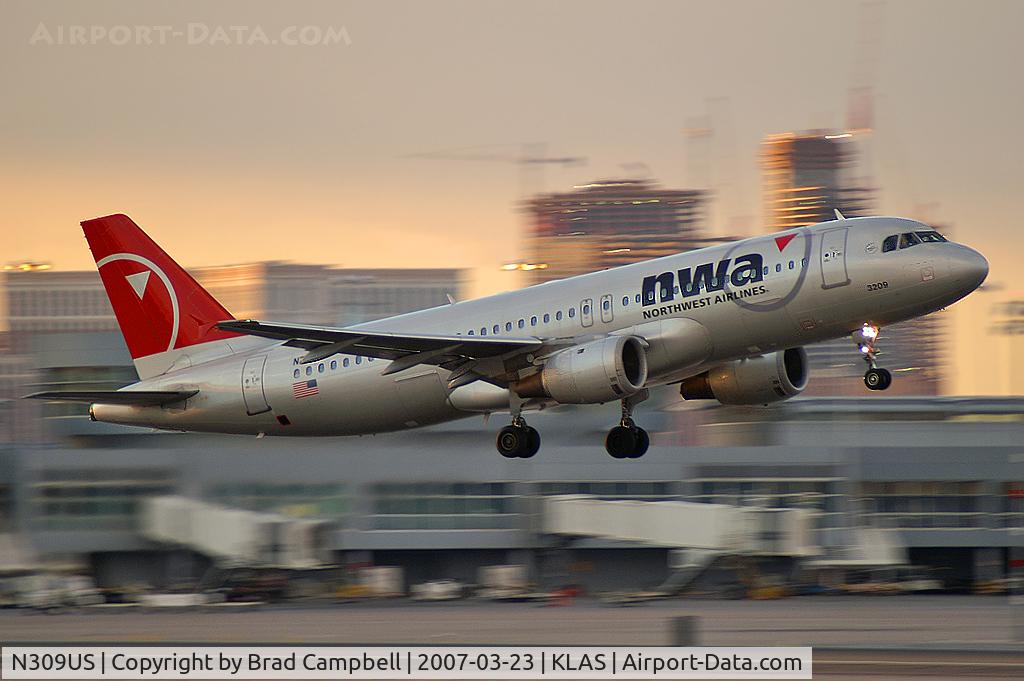 N309US, 1990 Airbus A320-211 C/N 118, Northwest Airlines / 1990 Airbus Industrie A320-211