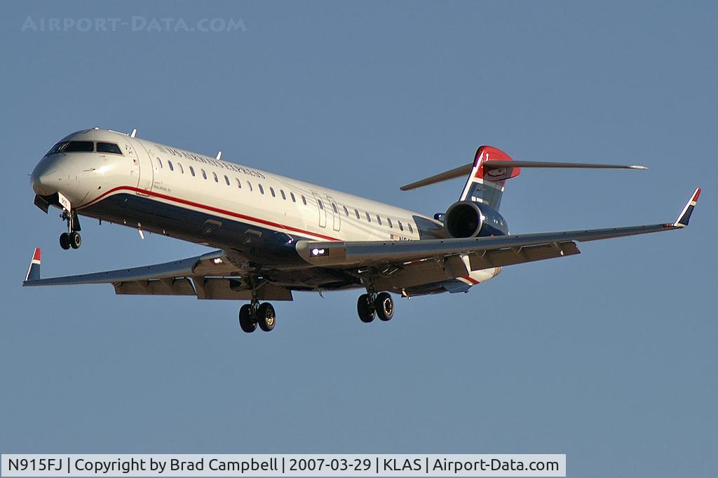 N915FJ, 2004 Bombardier CRJ900 (CL-600-2D24) C/N 15015, US Airways Express / Bombardier Inc. CL600-2D24