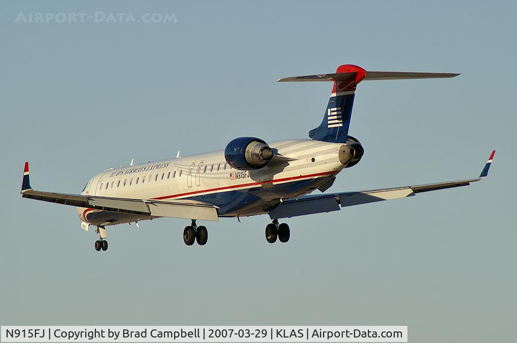 N915FJ, 2004 Bombardier CRJ900 (CL-600-2D24) C/N 15015, US Airways Express / Bombardier Inc. CL600-2D24