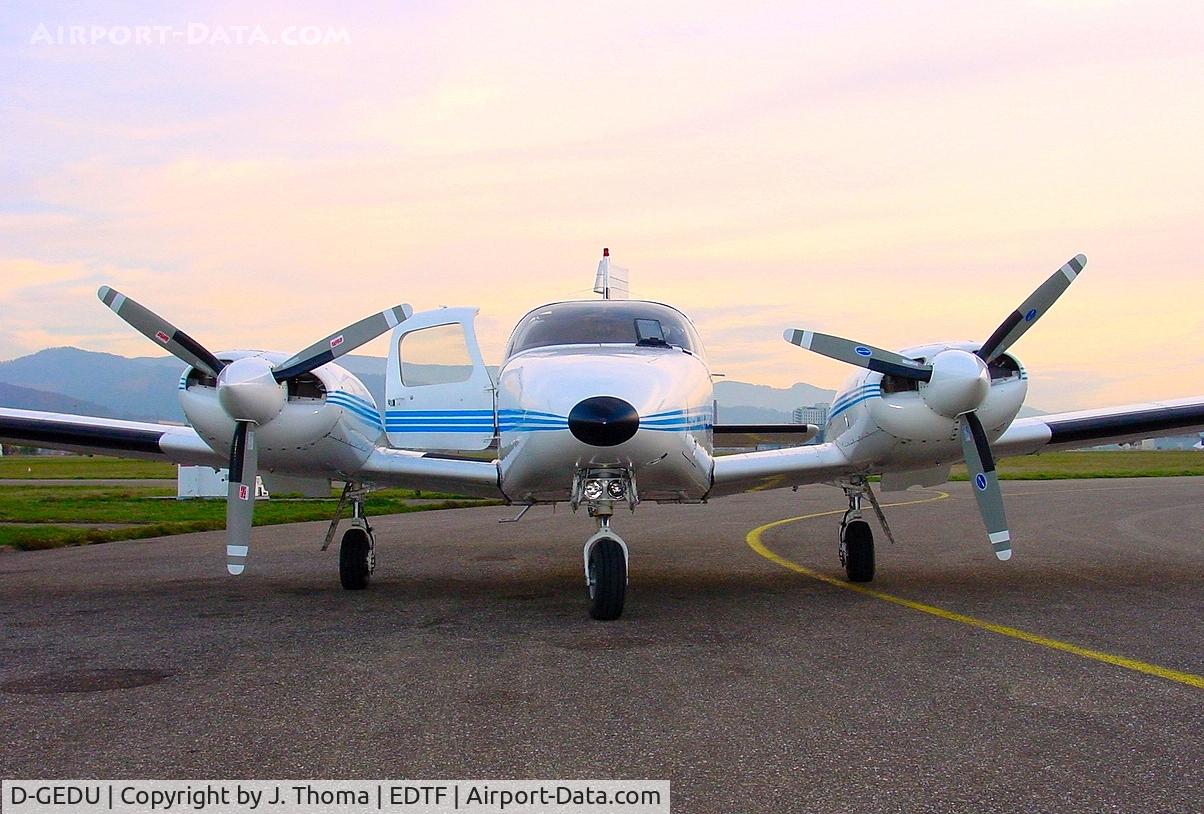 D-GEDU, Piper PA-34-220T Seneca V C/N 34-8133176, Piper PA-34-220T Seneca V