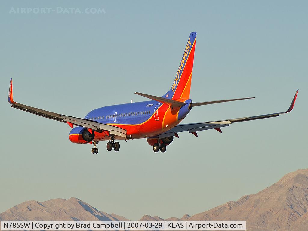 N785SW, 2000 Boeing 737-7H4 C/N 30602, Southwest Airlines / 2000 Boeing 737-7H4