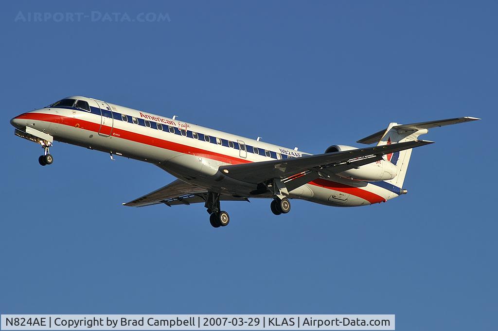 N824AE, 2002 Embraer ERJ-140LR (EMB-135KL) C/N 145584, American Eagle Airlines / 2002 Embraer EMB-135KL