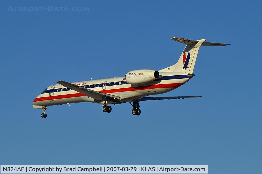 N824AE, 2002 Embraer ERJ-140LR (EMB-135KL) C/N 145584, American Eagle Airlines / 2002 Embraer EMB-135KL