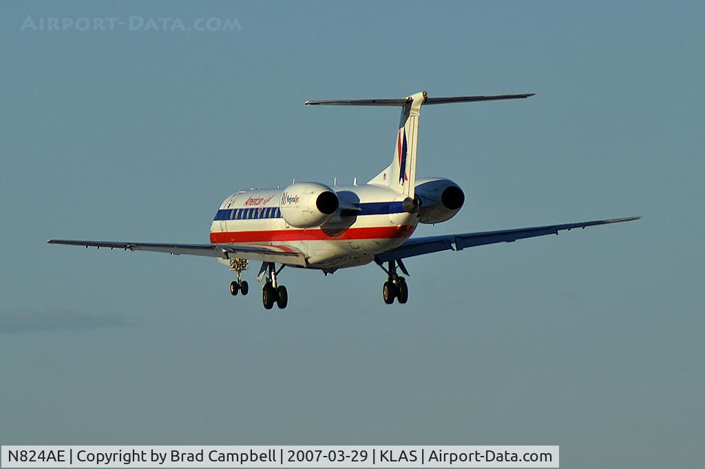 N824AE, 2002 Embraer ERJ-140LR (EMB-135KL) C/N 145584, American Eagle Airlines / 2002 Embraer EMB-135KL