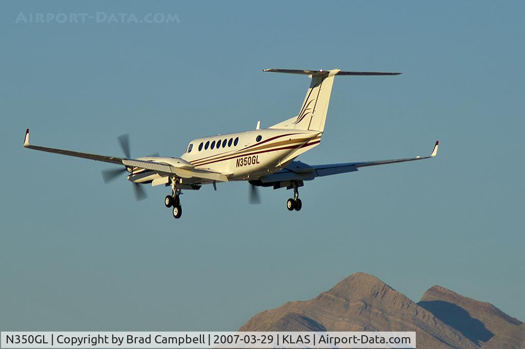 N350GL, 1999 Raytheon Aircraft Company B300 C/N FL253, G & L Aviation - Los Angeles, California / 1999 Raytheon Aircraft Company B300