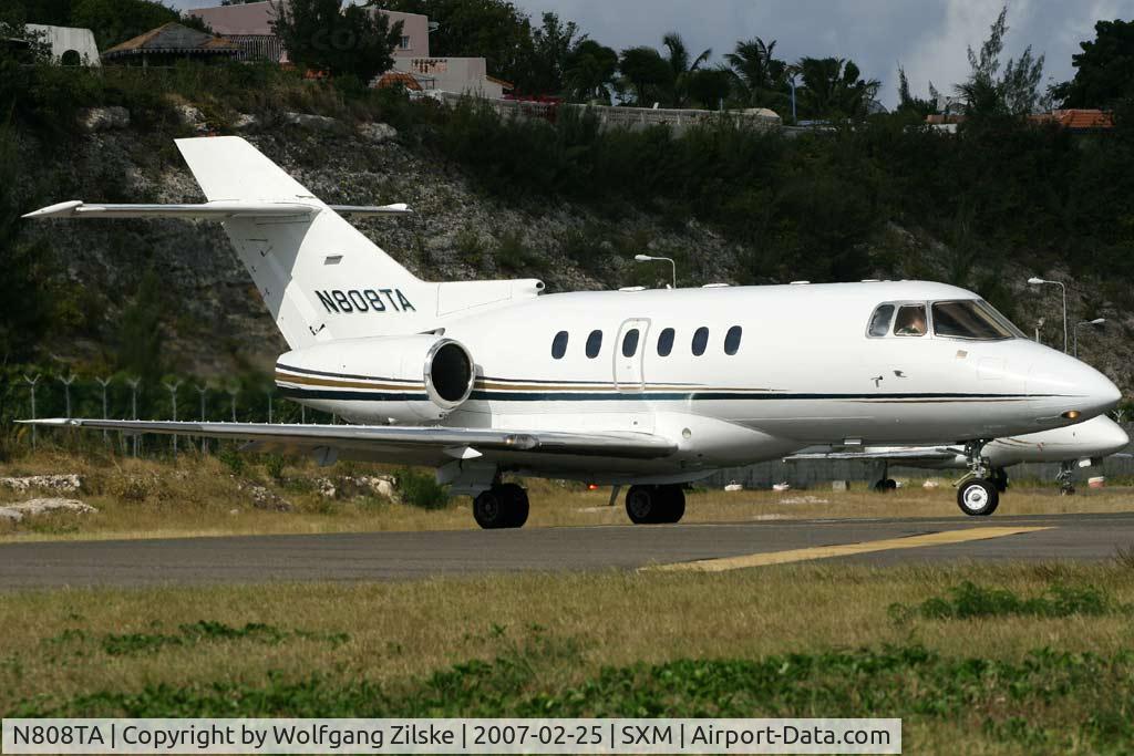 N808TA, 2000 Raytheon Hawker 800XP C/N 258494, visitor