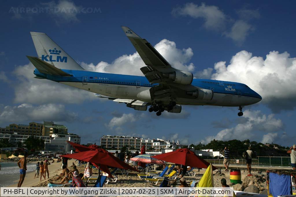 PH-BFL, 1991 Boeing 747-406 C/N 25356, visitor