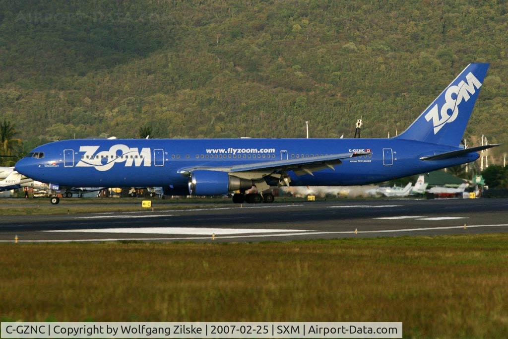 C-GZNC, 1995 Boeing 767-306/ER C/N 26263, visitor