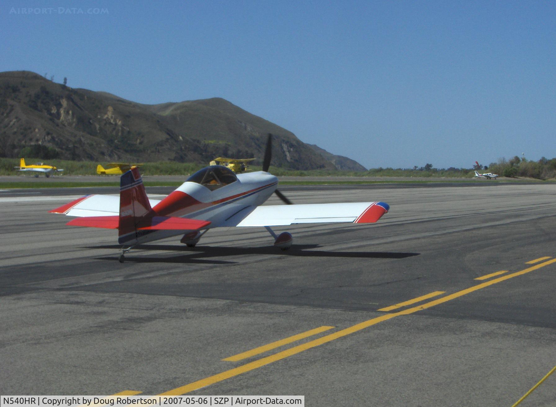 N540HR, 2002 Vans RV-4 C/N 0002, 2002 Howe HARMON ROCKET Ser.#002, Lycoming IO-540 250 Hp, three blade MT scimitar prop, taxi to Rwy 04