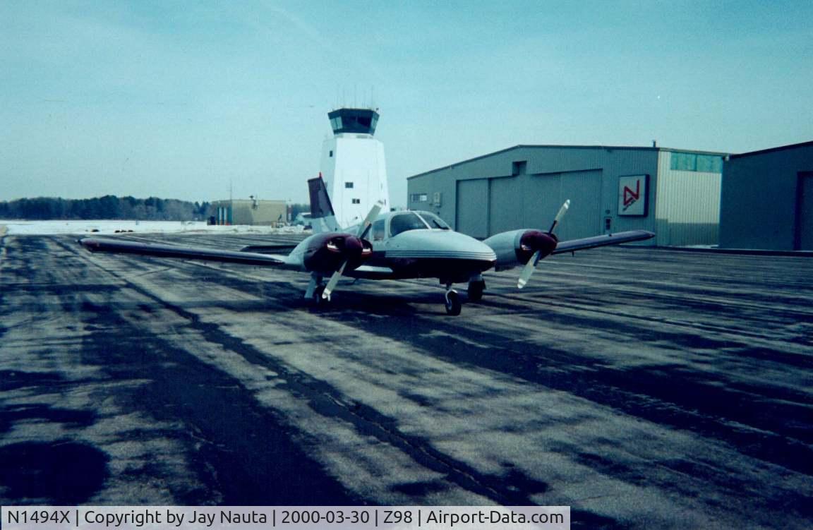 N1494X, 1975 Piper PA-34-200T Seneca II C/N 34-7570262, My first twin engine aircraft, it was a dog and I went back to a single.