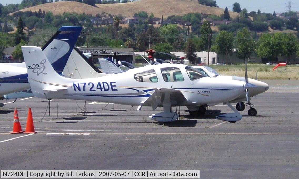 N724DE, 2004 Cirrus SR22 C/N 1140, Visitor