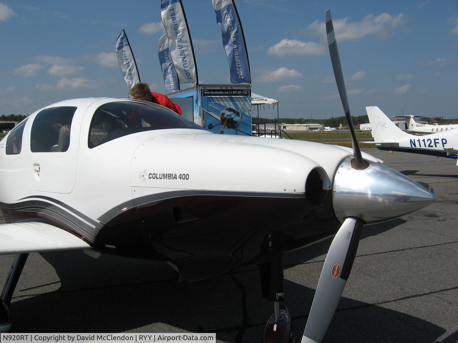 N920RT, 2006 Columbia Aircraft Mfg LC41-550FG C/N 41625, front view of Columbia 400
