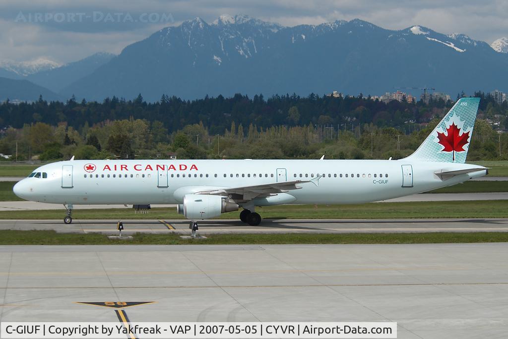 C-GIUF, 2001 Airbus A321-211 C/N 1638, Air Canada Airbus 321