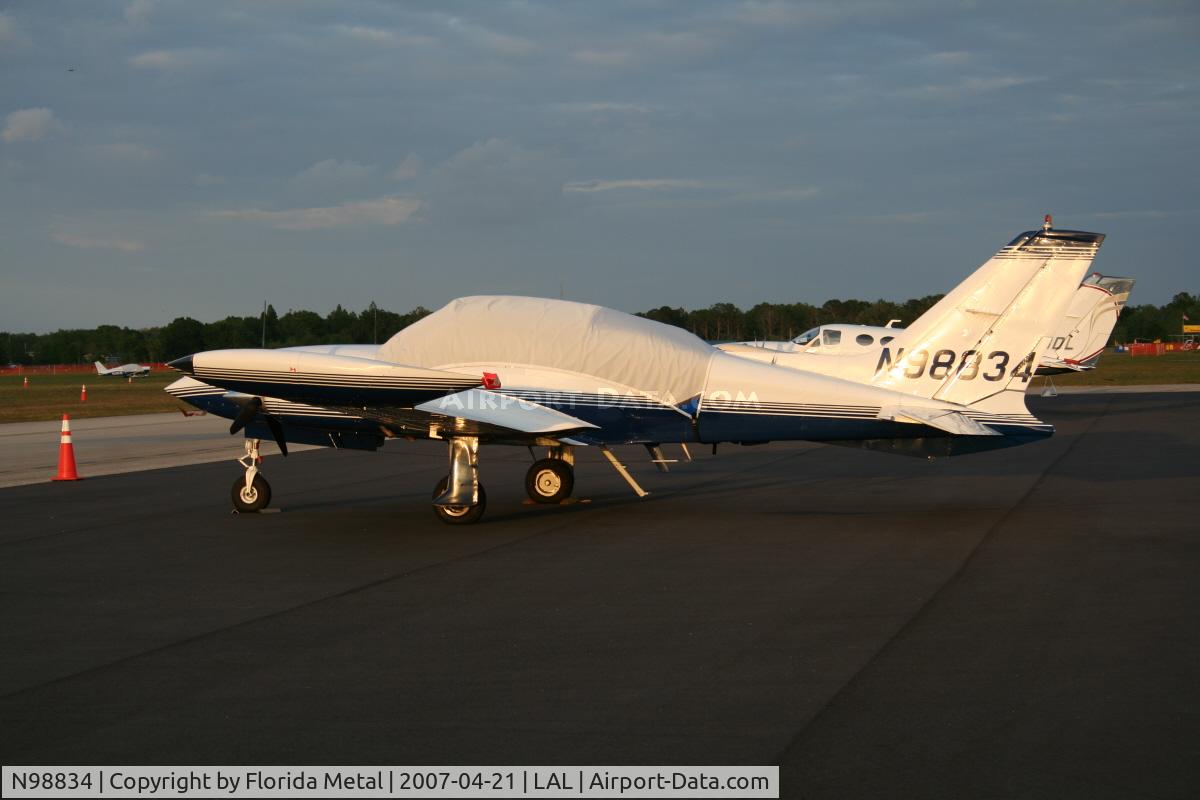 N98834, 1976 Cessna 310R C/N 310R0603, C310