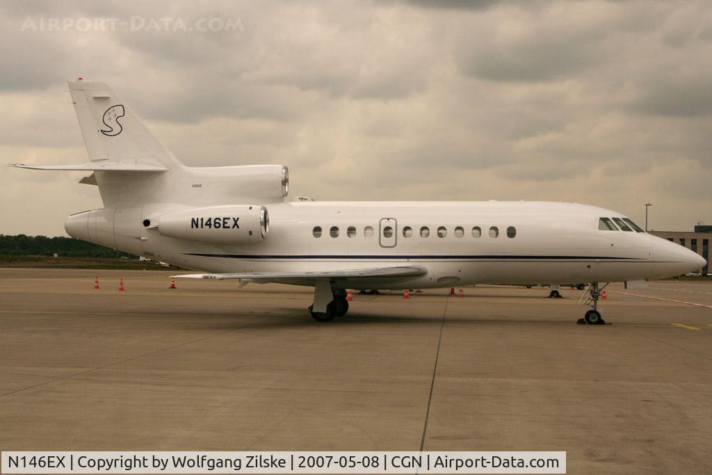 N146EX, 2004 Dassault Falcon 900EX C/N 146, visitor