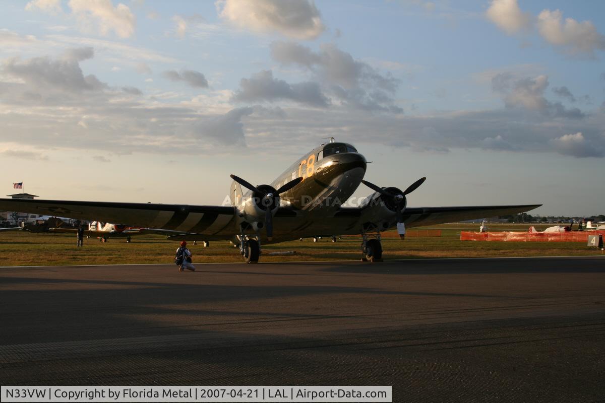 N33VW, 1943 Douglas DC3C-S1C3G (C-47A) C/N 20401, C-47