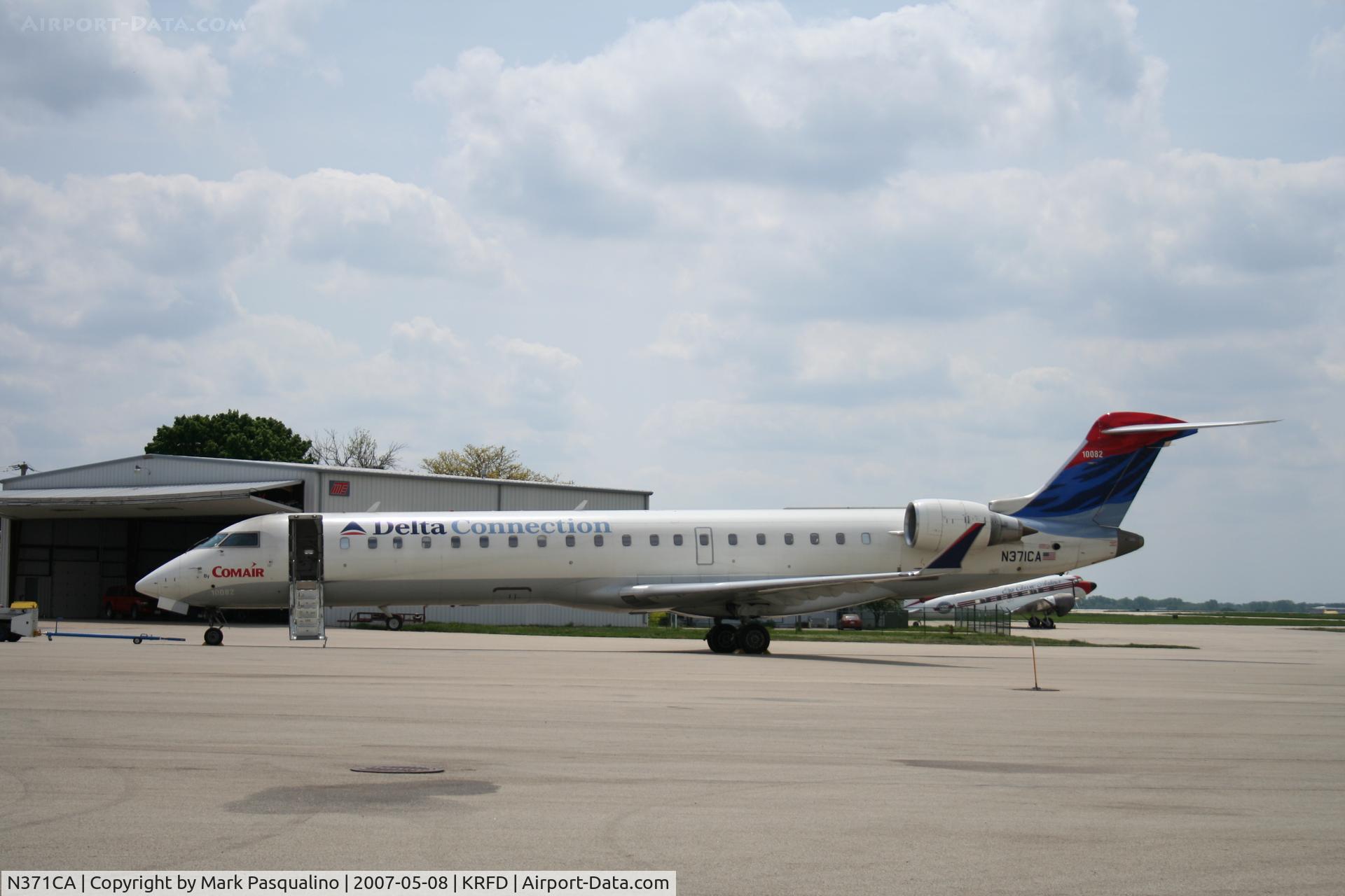N371CA, 2003 Bombardier CRJ-701ER (CL-600-2C10) Regional Jet C/N 10082, CL-600-2C10